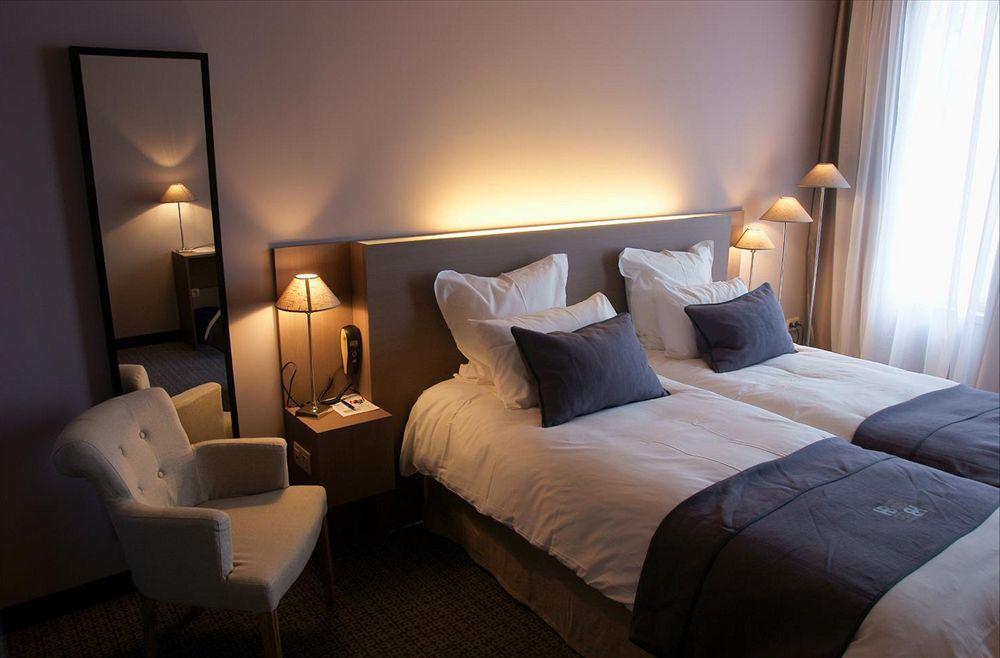Best Western Hotel De La Breche Niort Eksteriør billede