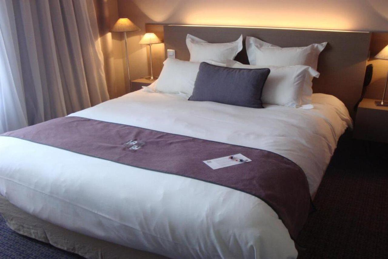 Best Western Hotel De La Breche Niort Eksteriør billede