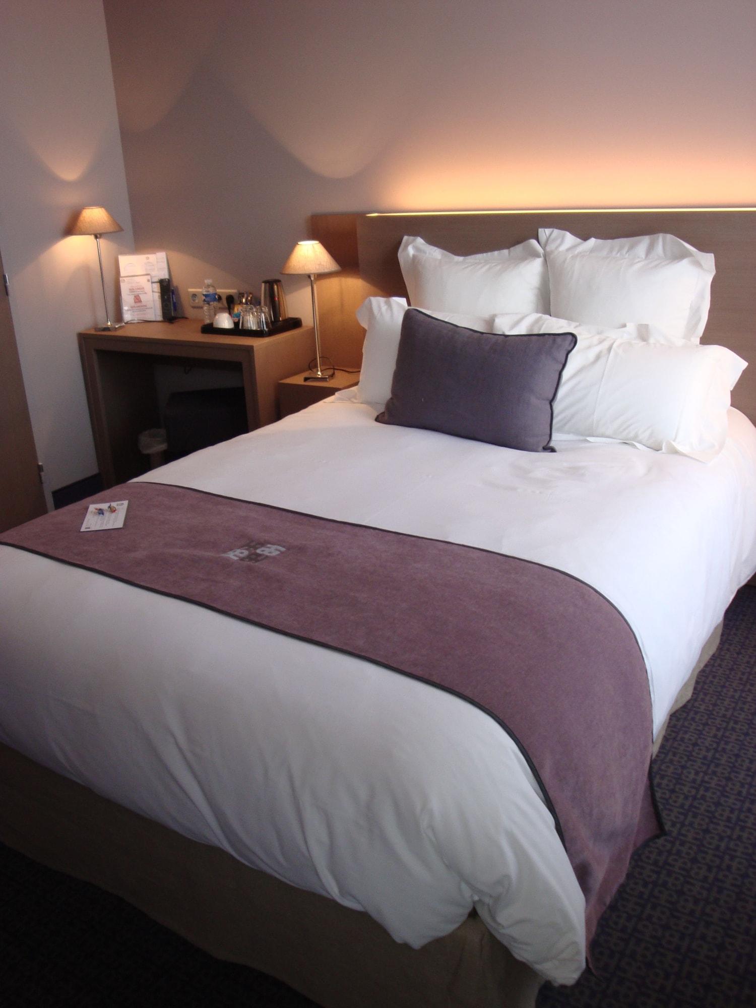 Best Western Hotel De La Breche Niort Eksteriør billede