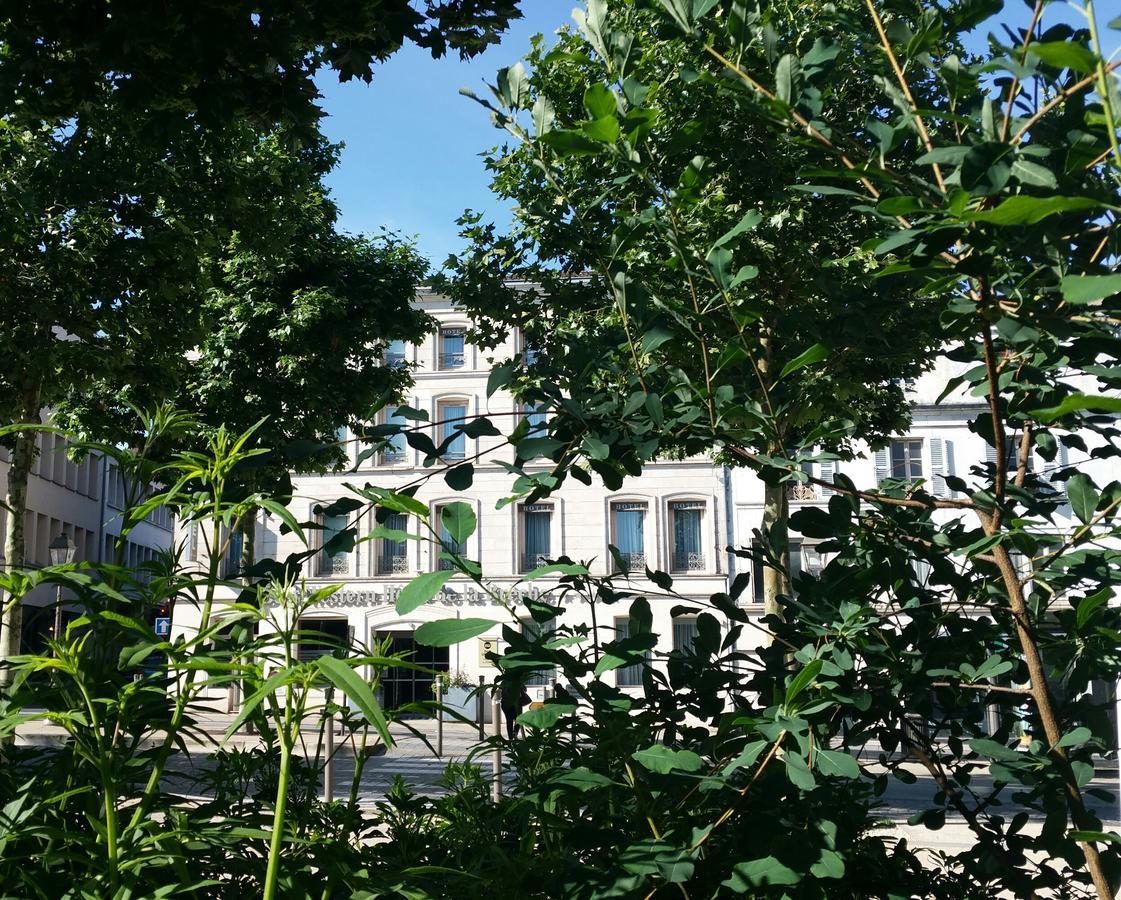 Best Western Hotel De La Breche Niort Eksteriør billede